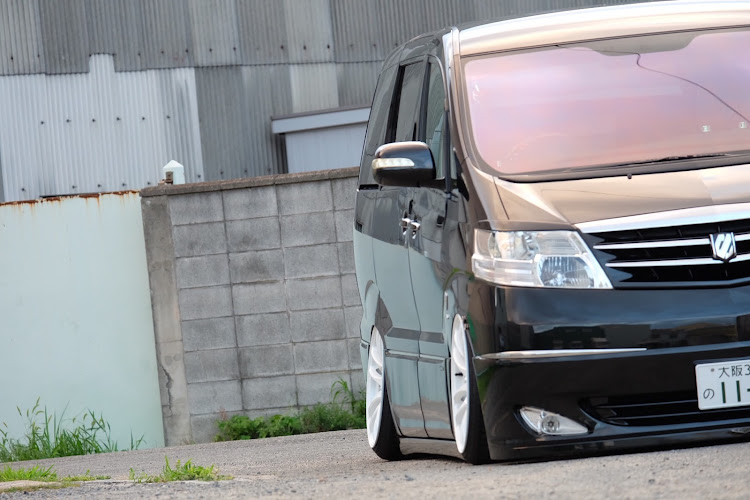 アルファードのDIY・車高調整・花火に関するカスタム事例の投稿画像3枚目