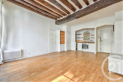 Apartment 4