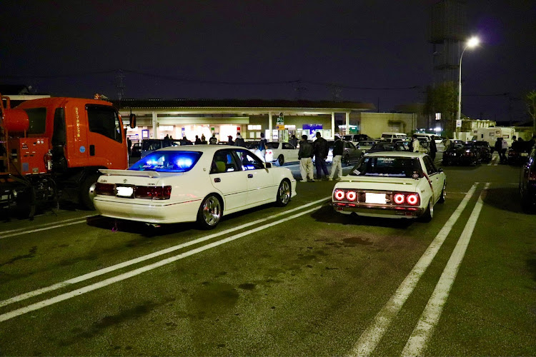クラウンロイヤルのドライブ・17クラウン・スカイラインジャパン・17マジェスタに関するカスタム事例の投稿画像1枚目