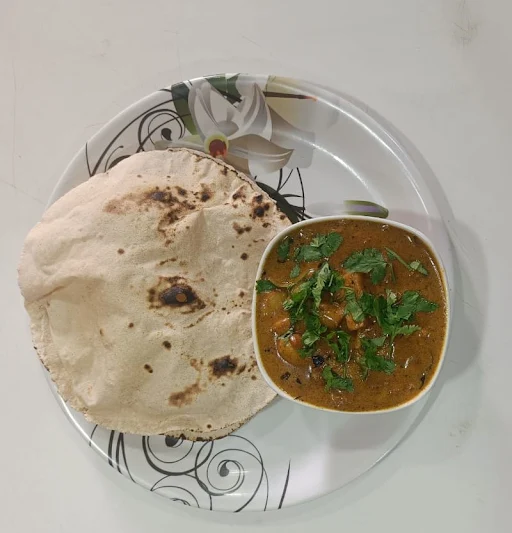 Roti With Mushroom Fry