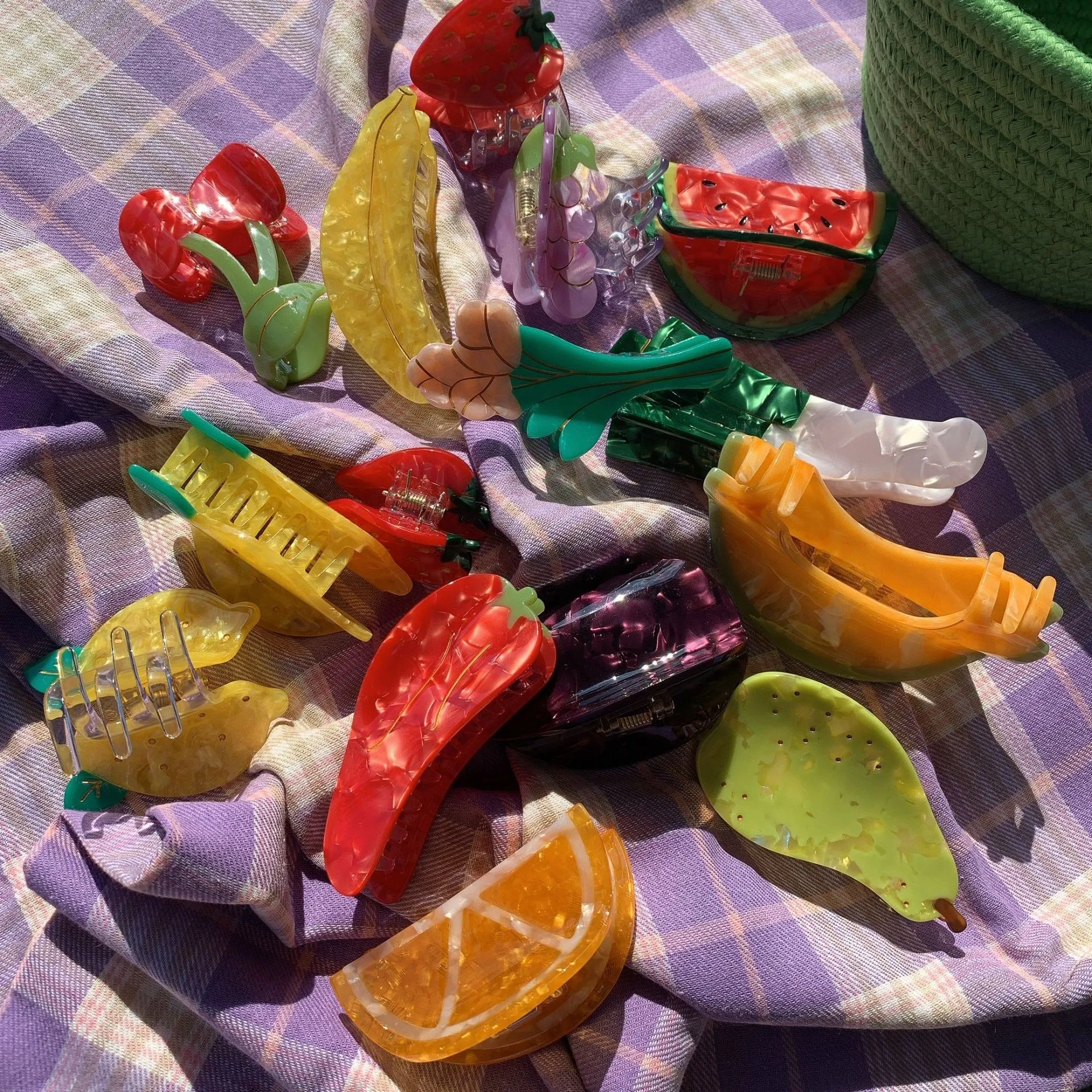 Title 19, Barrettes pour cheveux femme, minorité français...