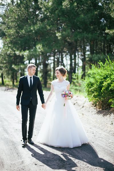 Wedding photographer Katerina Pershina (per4inka). Photo of 19 June 2017