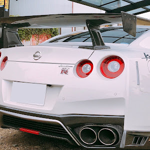 NISSAN GT-R R35