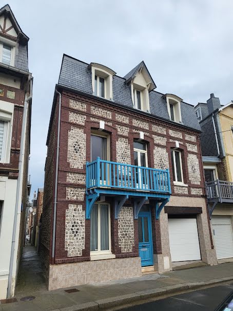 Vente maison 5 pièces 106 m² à Fecamp (76400), 364 000 €