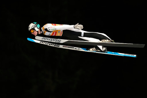 Domen Prevc ubedljivo slavio na početku Novogodišnje turneje u ski skokovima