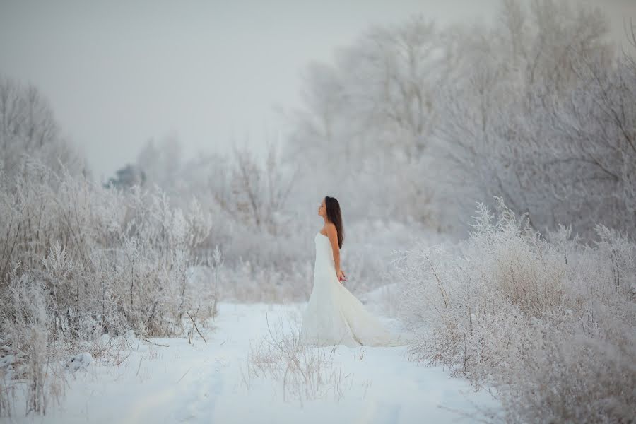 Wedding photographer Gaukhar Zukenova (gohasz). Photo of 3 February 2014