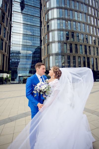 Fotógrafo de casamento Diana Malashicheva (malashicheva). Foto de 16 de julho 2016