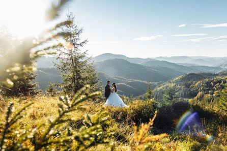 Wedding photographer Nazariy Perepelica (chiroki98). Photo of 2 January 2019