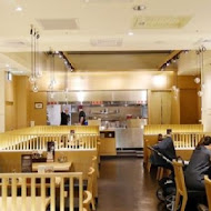 屯京拉麵(高雄夢時代店)