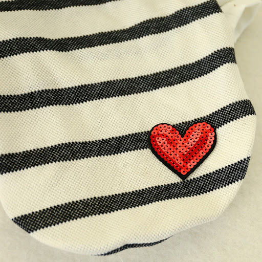Title 8, Puppy Summer Clothes Keep your puppy cool and s...