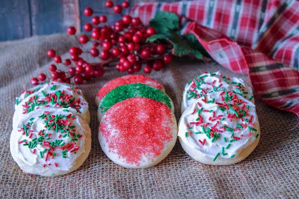 Soft Christmas Sugar Cookies Just A Pinch Recipes