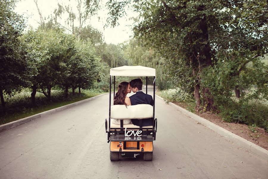 Fotograf ślubny Elena Zaschitina (photolenza). Zdjęcie z 15 sierpnia 2014