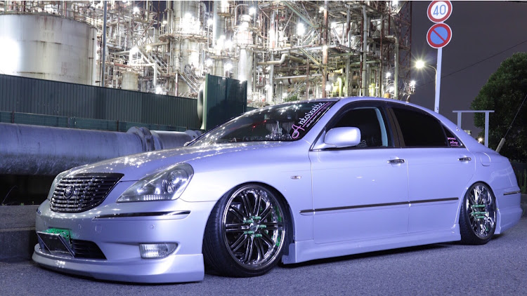 クラウンマジェスタの👑Green  Monsterさんが投稿したカスタム事例の投稿画像1枚目