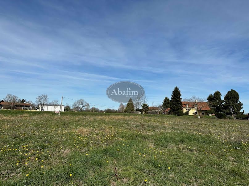 Vente terrain  1627 m² à Castelnau-Magnoac (65230), 35 000 €