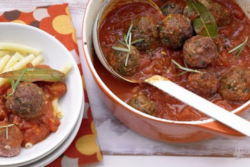 Meatballs in Tomato Sauce