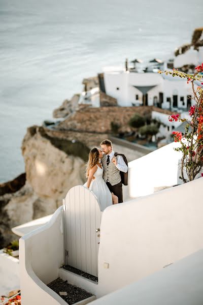 Fotógrafo de casamento Zuzanna Osowska (zuzannaosowska). Foto de 1 de março 2023