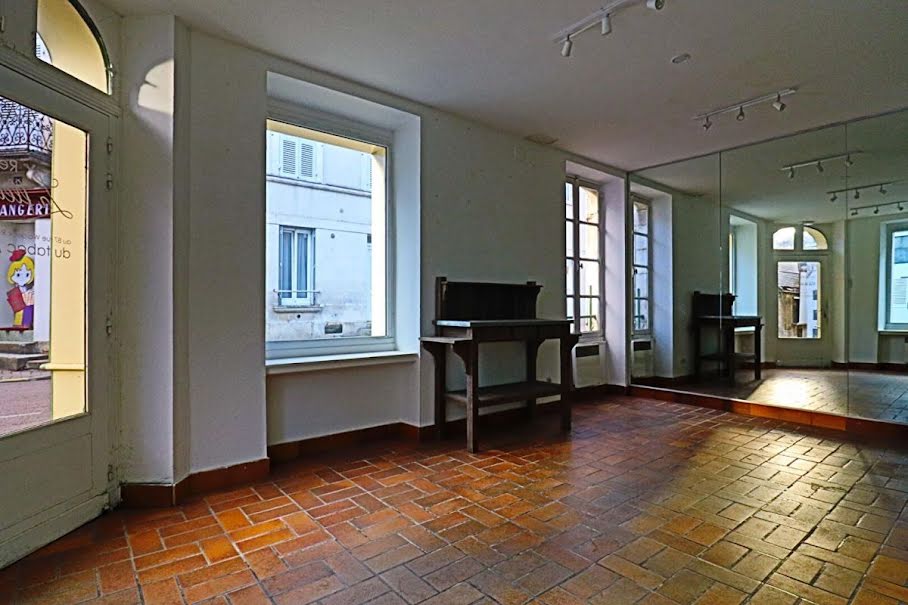 Vente maison 6 pièces 230 m² à Pouilly-sur-Loire (58150), 95 000 €