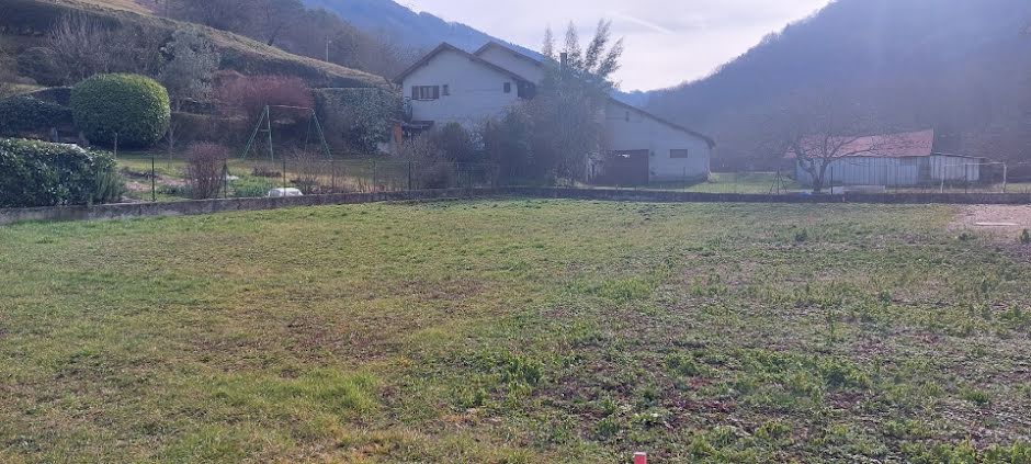 Vente terrain  700 m² à Saint-Martin-de-la-Cluze (38650), 124 500 €