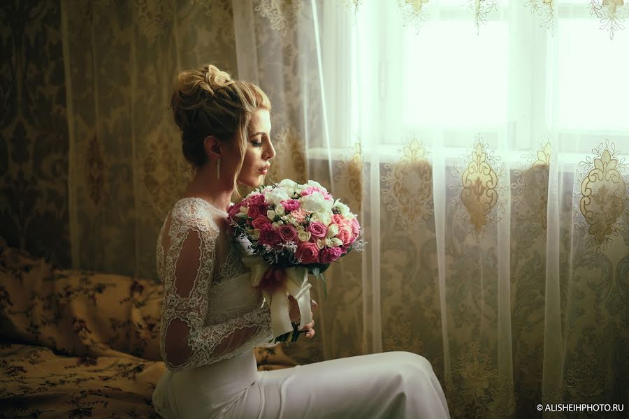 Fotógrafo de bodas Alisheykh Shakhmedov (alisheihphoto). Foto del 9 de septiembre 2014