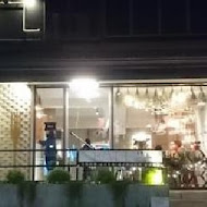 KATZ Fusion Restaurant 卡司複合式餐廳