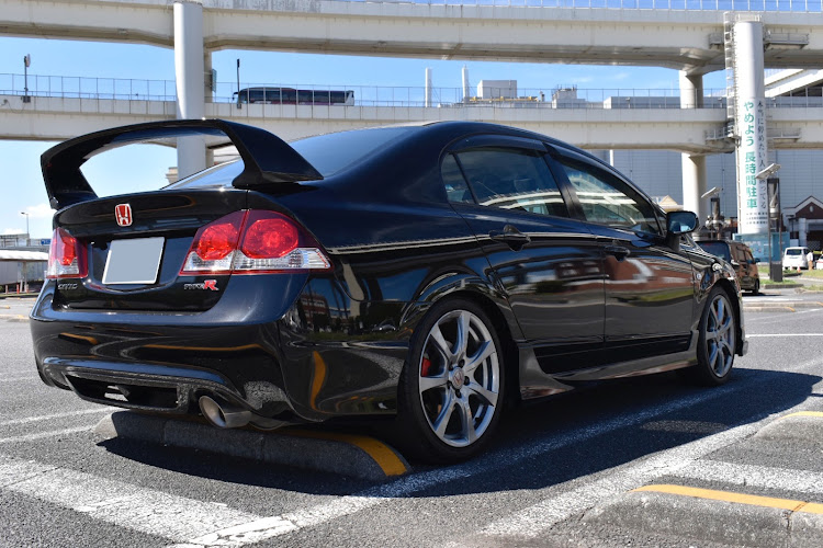 シビックタイプRのホンダ・シビックタイプR・FD2・納車されましたに関するカスタム事例の投稿画像4枚目