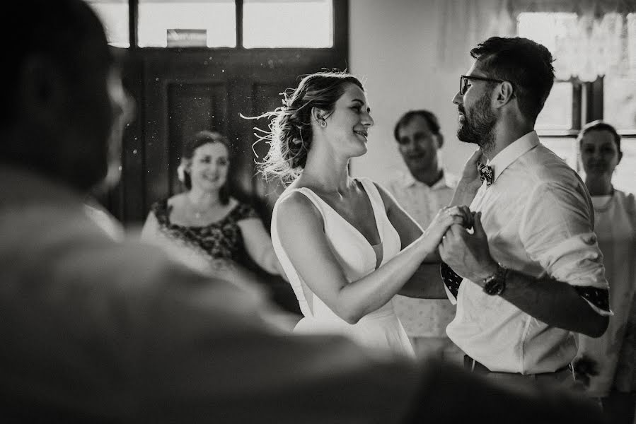 Photographe de mariage Sue Konvalinka (suzannefoto). Photo du 10 août 2020