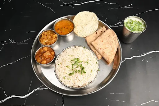 Veg Thali