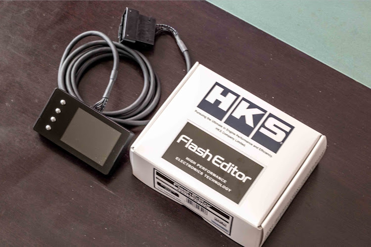 WRX STIの100投稿到達・HKSフラッシュエディター・STIフレキシブルタワーバーに関するカスタム事例の投稿画像2枚目