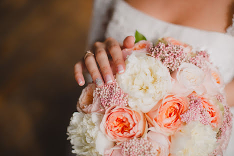 Fotografo di matrimoni Elena Khazova (elenahazova). Foto del 20 agosto 2019