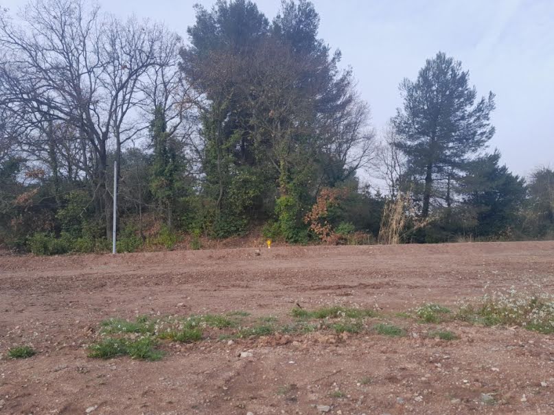 Vente terrain  415 m² à Carnoules (83660), 160 000 €