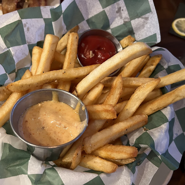 Delicious French Fries with honey jalapeno aoili