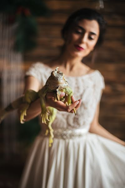 ช่างภาพงานแต่งงาน Marina Ivashina (ivashina) ภาพเมื่อ 27 เมษายน 2019