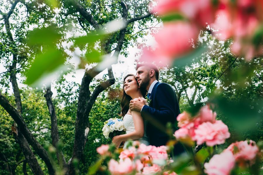 Wedding photographer Viktor Odincov (viktorodi). Photo of 19 July 2016