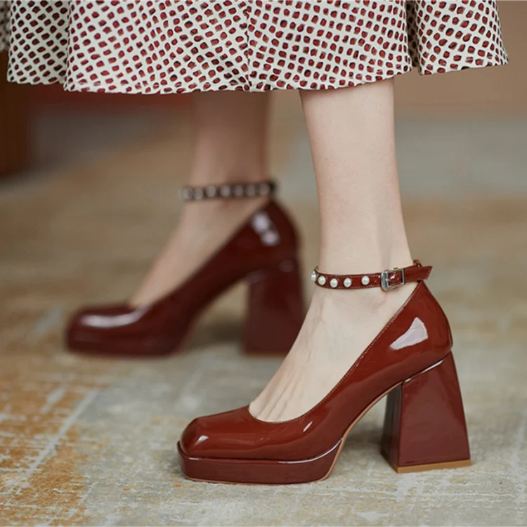 Salto alto feminino Fashion Temperamento Elegância e sofisticação para mulheres modernas. Conforto e estilo para realçar sua beleza em qualquer evento.