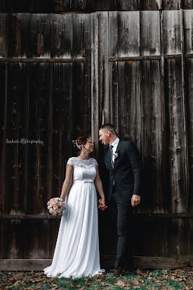 Fotógrafo de casamento Anastasiya Laukart (sashalaukart). Foto de 26 de junho 2018