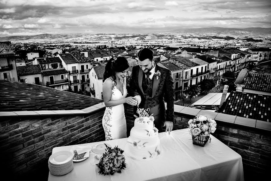 Wedding photographer Mario Iazzolino (marioiazzolino). Photo of 8 October 2021