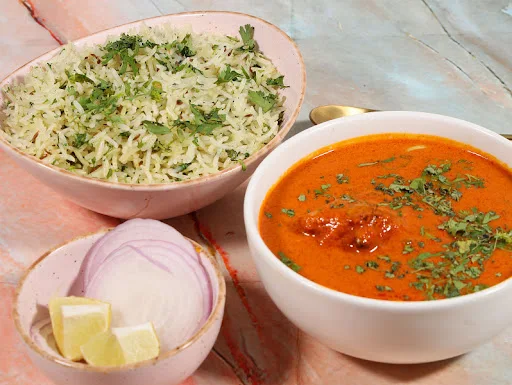 Chicken Curry [300 Ml] + Jeera Rice [450 Ml] + Salad