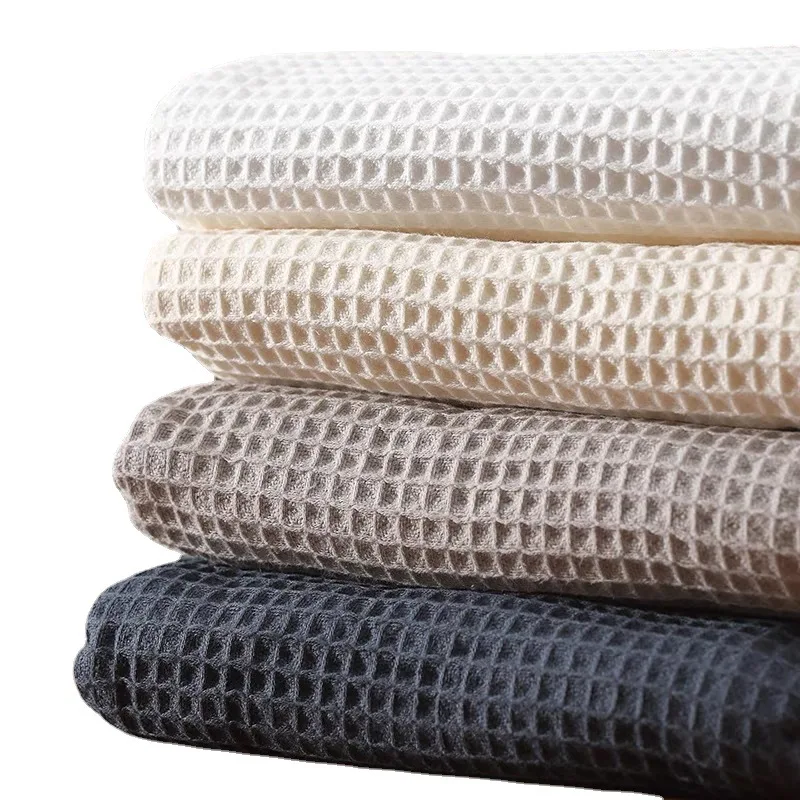 Keukenhanddoek met hoge waterabsorptie en schuurspons. Effectief reinigen en drogen, ideaal voor de keuken en het afwassen.