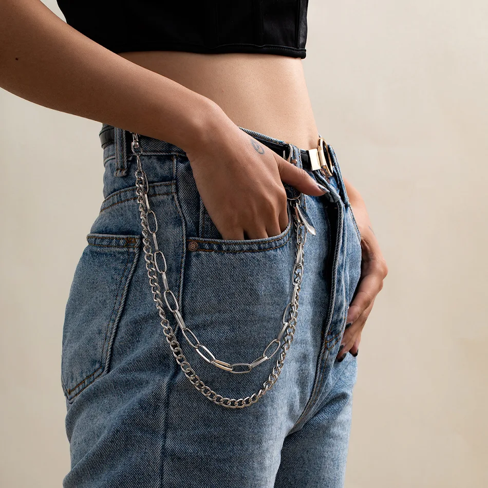 Coole dubbele tailleketting Hip Hop Street Fashion accessoires. Maak je streetstyle outfit compleet met deze trendy en opvallende ketting.
