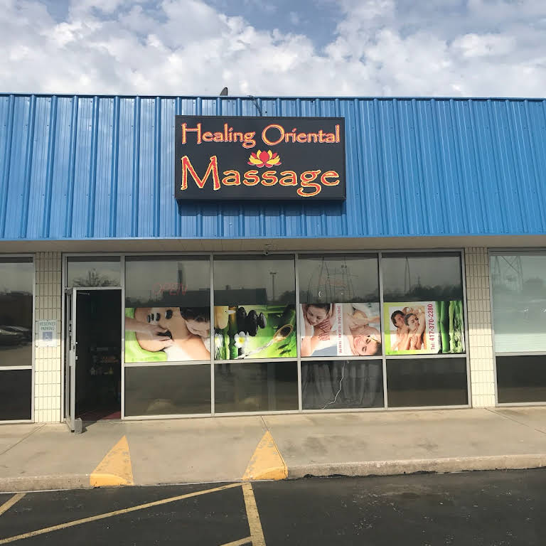Healing Oriental Massage Springfield的亚洲按摩师