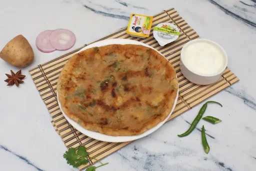 Desi Ghee Tawa Aloo Pyaz Parantha