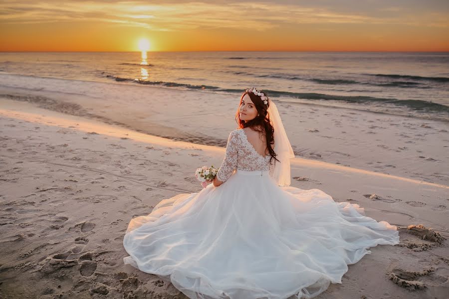 Fotografo di matrimoni Am Kowalczyk (amkowalczyk). Foto del 17 agosto 2017