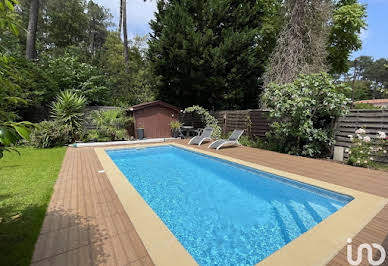 Maison avec piscine et terrasse 7