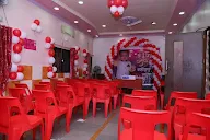 Hotel Shalimar Pure Veg Restaurant photo 4