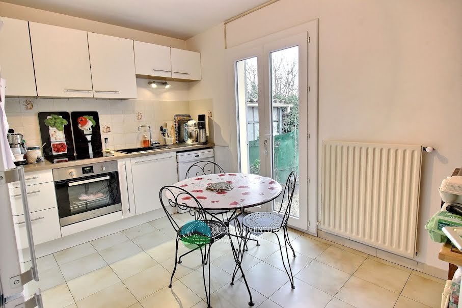 Vente maison 4 pièces 96 m² à Monteux (84170), 254 400 €