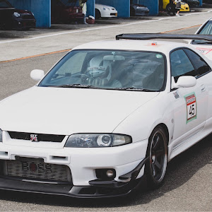 スカイライン GT-R BCNR33