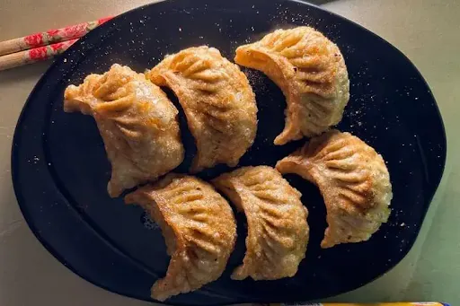 Peri Peri Chicken Fried Momos [6 Pieces]