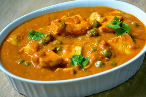 Matar Paneer