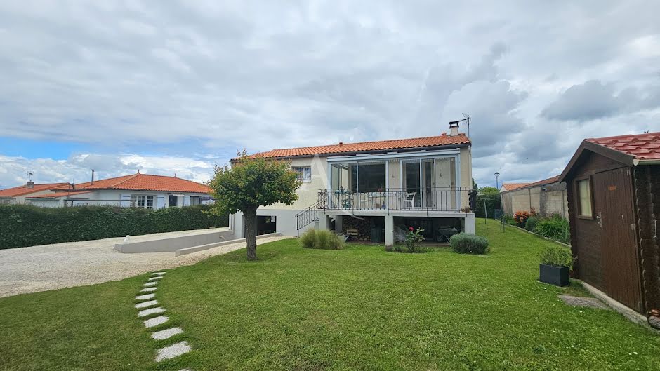 Vente maison 3 pièces 100 m² à Saint-Nazaire-sur-Charente (17780), 313 500 €