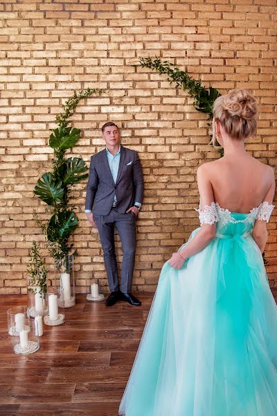 婚禮攝影師Irina Kostina（photokostina）。2018 3月20日的照片